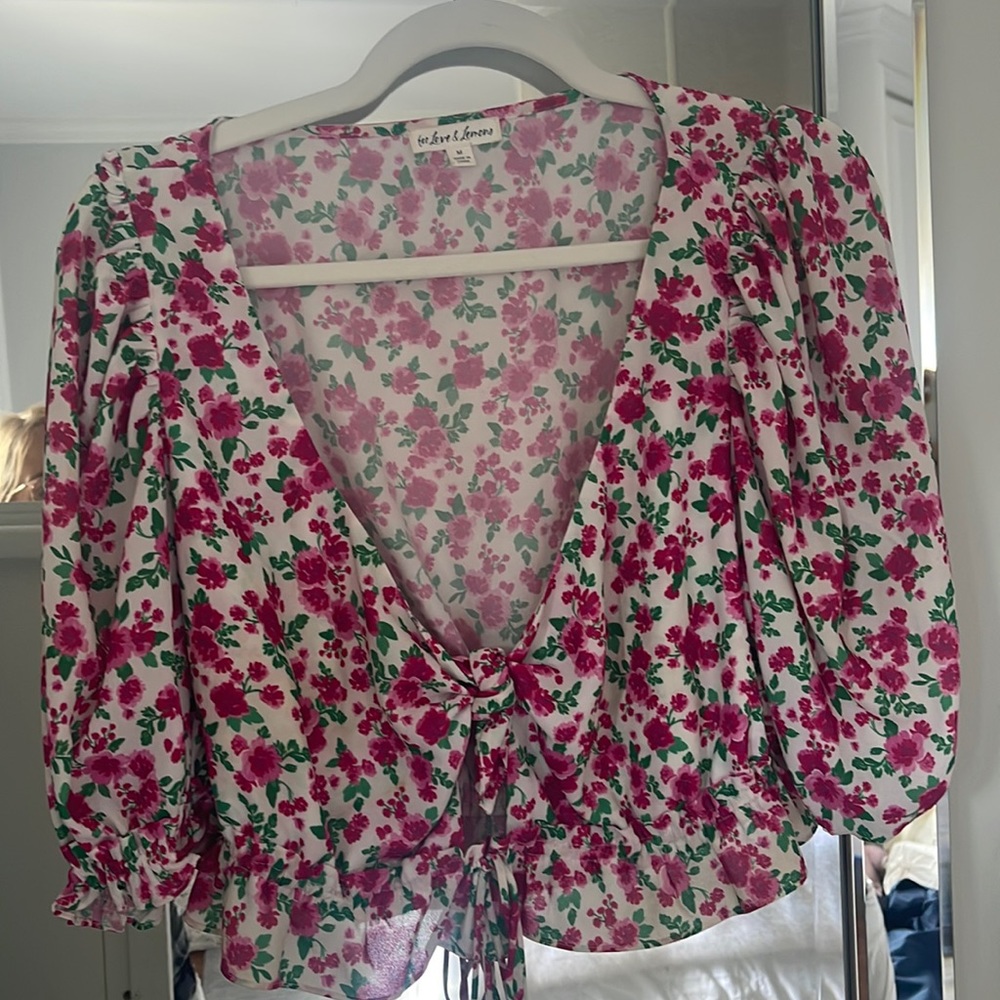 For love and lemons crop top